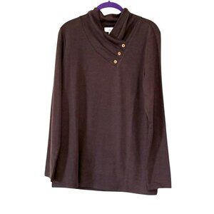 D & Co Woman’s Brown Long Sleeve Pull Over Three Button Detail Sweater Size M